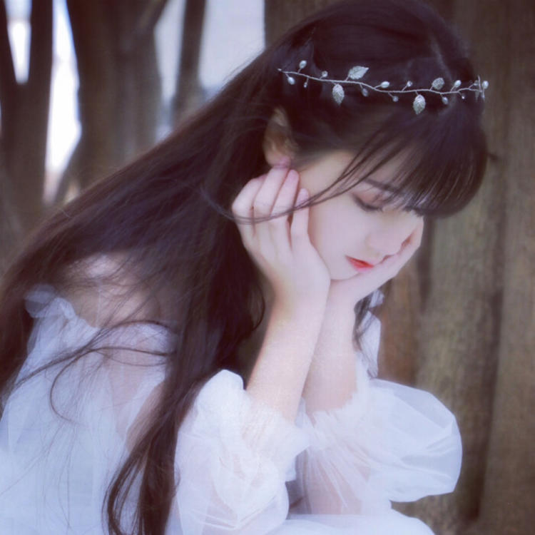 武井咲（饰 神谷熏） - 体育赛事直播在线观看 - 客户端影视